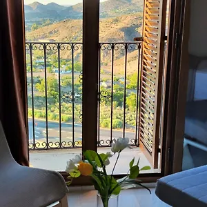 https://villa-balcon-de-la.hoteles-andalucia.com