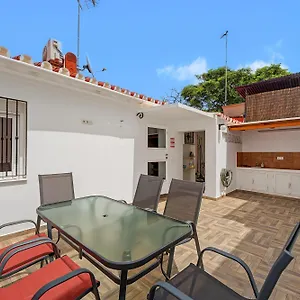 https://villa-casa-alma.hoteles-andalucia.com