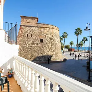 https://villa-casa-playa-el-torreon.hoteles-andalucia.com